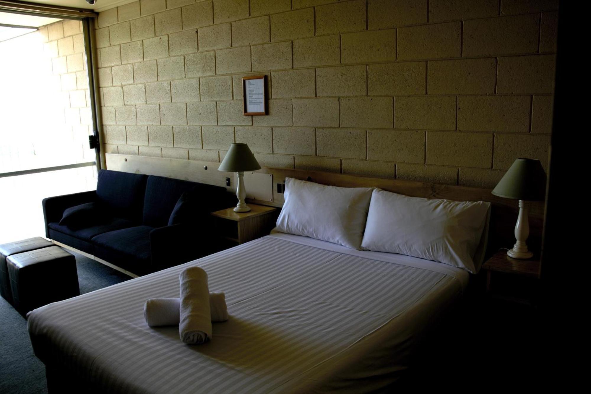 Bendigo Motor Inn Kangaroo Flat エクステリア 写真