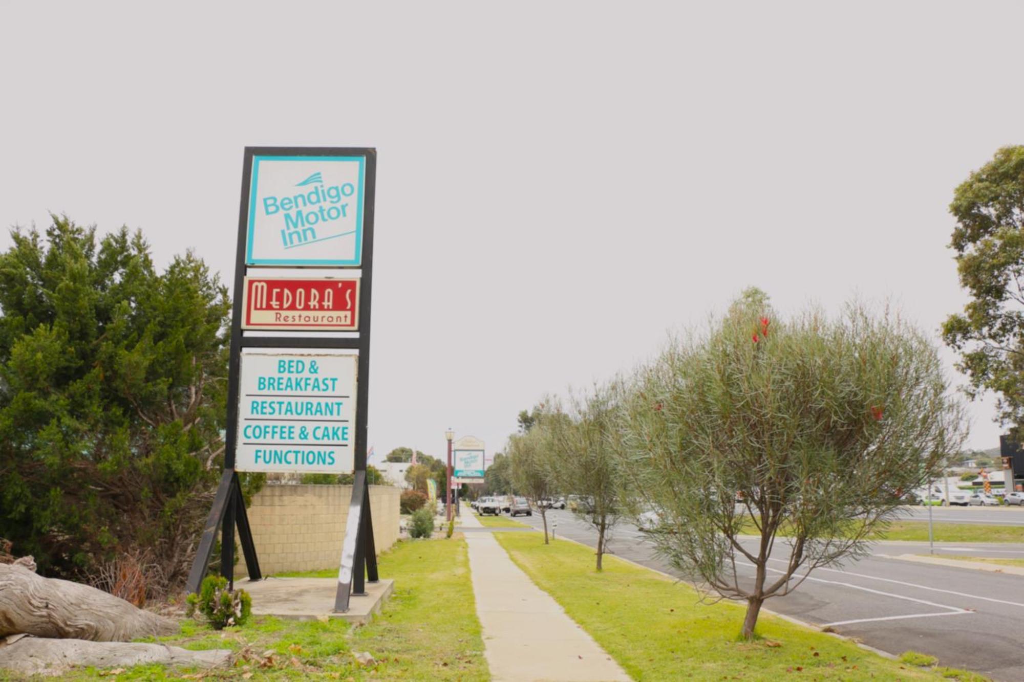 Bendigo Motor Inn Kangaroo Flat エクステリア 写真